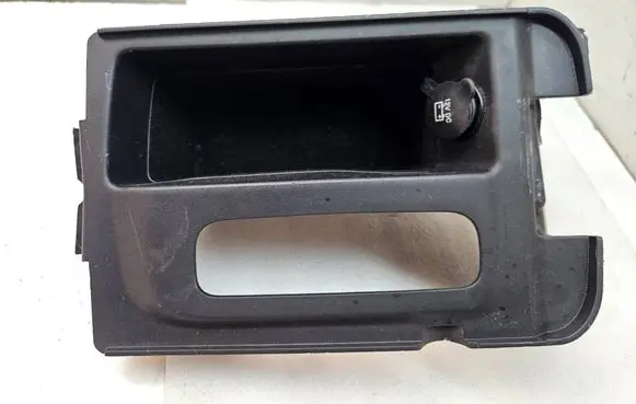 Jeep Grand Cherokee Glove box central console C01761009BLL C01761009BL 22631972