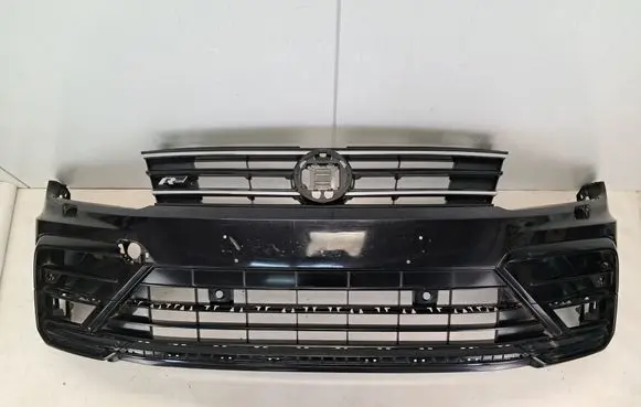 Volkswagen Tiguan Front bumper 5NA807221B Z2619
