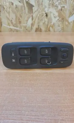 Volvo XC90 Electric window control switch 8635675