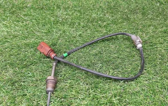Volkswagen PASSAT B7 Lambda probe sensor 03L906088CJ