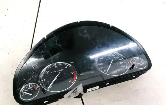 Peugeot 407 Speedometer (instrument cluster) 9658137280