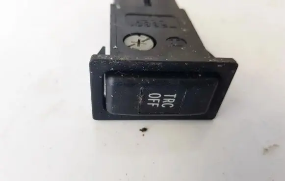 Traction control (ASR) switch