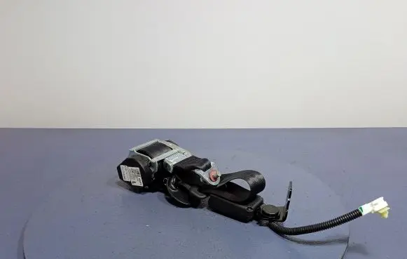 Hyundai i20 (GB IB) Front seatbelt 89810-C8200