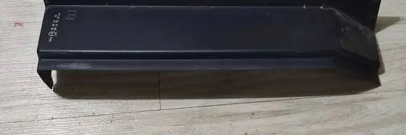 Rear/tail light trim molding