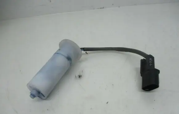 KIA Ceed Windshield washer fluid level sensor 