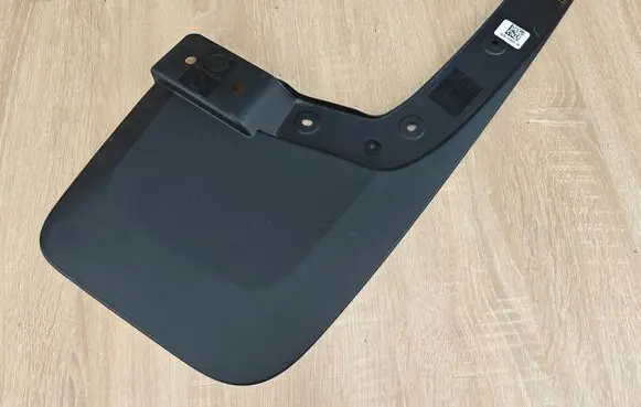 Volkswagen Amarok II Front mudguard N1XBE16A262BD
