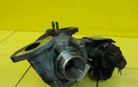 Ford Transit - Tourneo Connect Turbo 9813241380