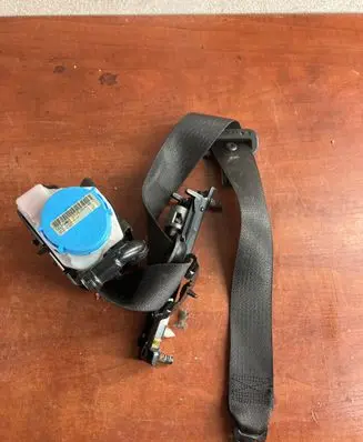 Opel Insignia A Front seatbelt 6996906 502JH5A189 6666906