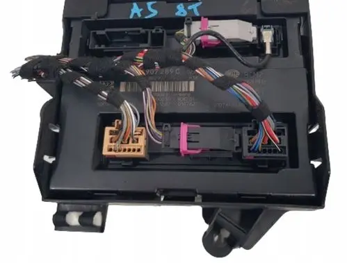 Audi A5 8T 8F Gateway control module 8k0907289c4car