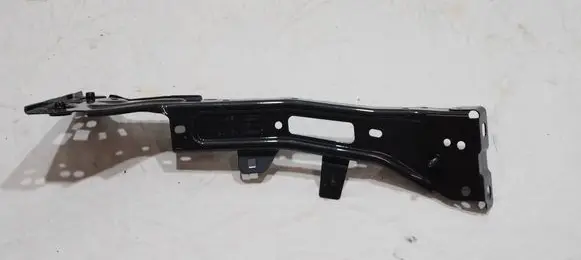 Audi A4 S4 B9 8W Radiator support slam panel bracket 8W0821138C