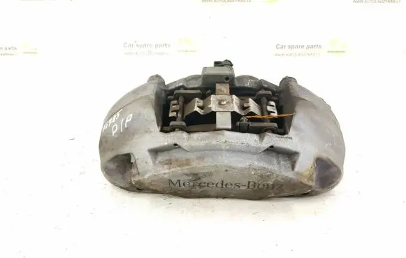 Mercedes-Benz C W205 Front brake caliper 0114219298 A0114219298