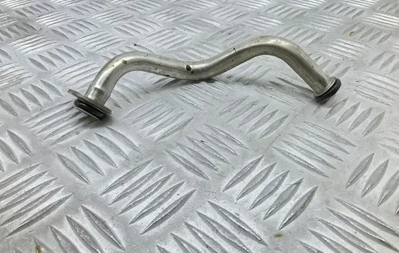 Skoda Octavia Mk3 (5E) Turbo turbocharger oiling pipe/hose 04C145735A