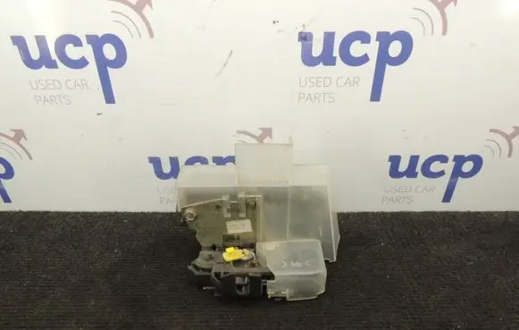Renault Megane I Front door lock 7700841718 D133
