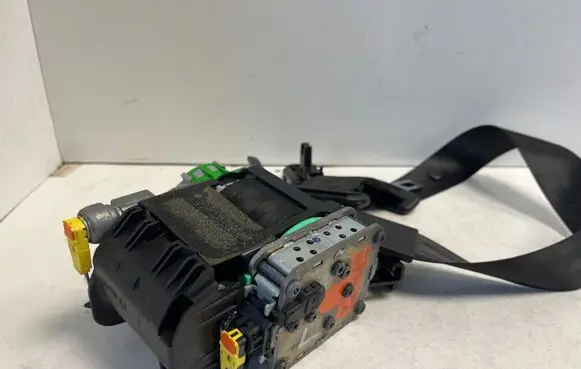 Audi Q5 SQ5 Front seatbelt 8R1857705B