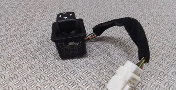 Hyundai Grandeur Steering wheel adjustment switch 