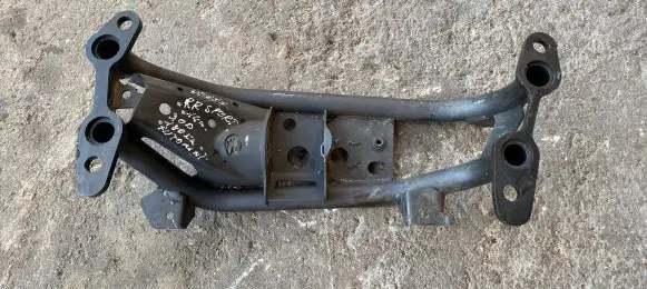 Land Rover Range Rover Sport L320 Gearbox mounting bracket LA5060A T033A