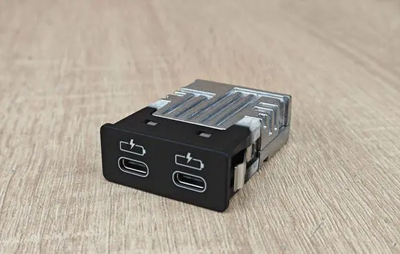 BMW X5 G05 USB socket connector 5A84163