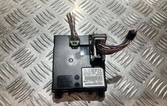 Mercedes-Benz E W238 Air conditioner control unit module A0009001017