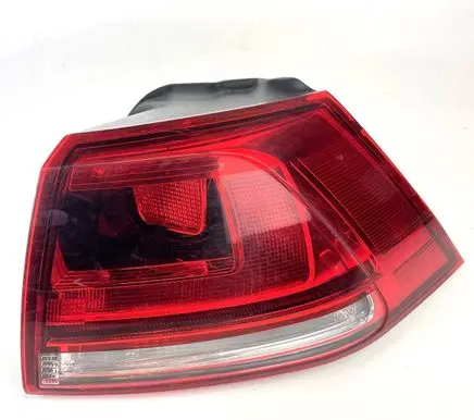 Volkswagen Golf VII Rear/tail lights 5G0945096P 90052060A