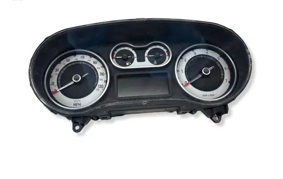 Fiat 500L Speedometer (instrument cluster) 51953198 A2C32922701 221113