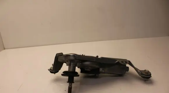 Toyota RAV 4 (XA30) Rear window wiper motor 