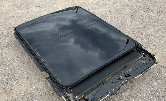Dodge RAM Sunroof set 6CL41TX7AH