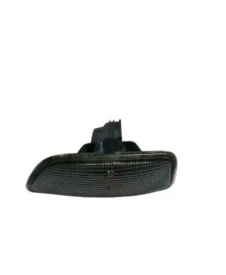 Volvo S80 Front fender indicator light 8658945