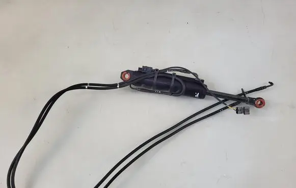 BMW 3 E92 E93 Convertible roof main ram cylinder 7183316 7183326