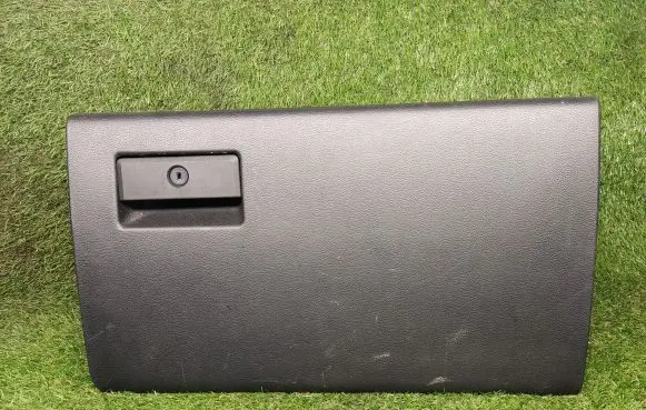 Ford F150 Glove box FL3B1506015B FL3B150605A