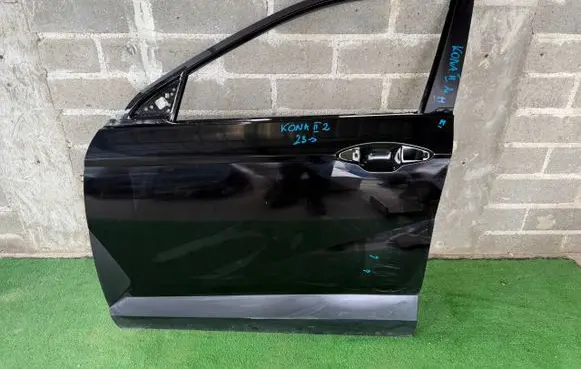 Hyundai Kona II Front door