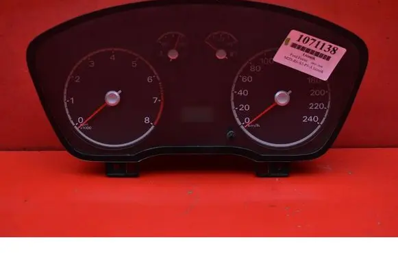 Ford Focus C-MAX Speedometer (instrument cluster) 4M5T10849AK