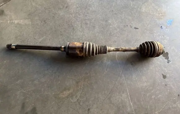 BMW 5 GT F07 Front driveshaft 7618678