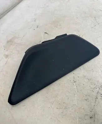 Maserati Ghibli Other center console (tunnel) element FA00AAE36720 PURMD10 E22295