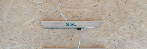 Mercedes-Benz EQC Front sill trim cover 
