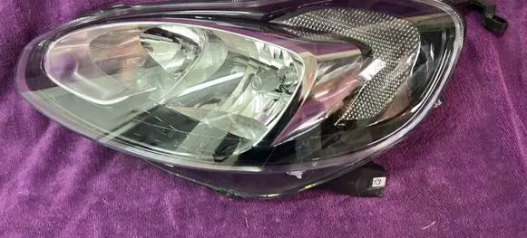 Opel Adam Headlight/headlamp 13409971