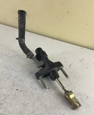 Toyota Yaris Clutch master cylinder