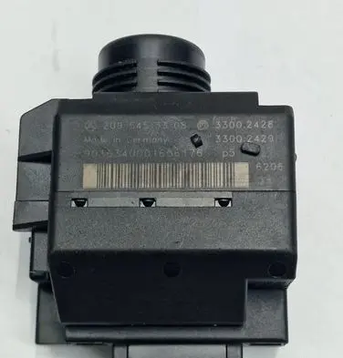 Mercedes-Benz CLK A209 C209 Ignition lock 2095453308