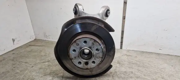 BMW i3 Rear wheel hub 6852162 189159