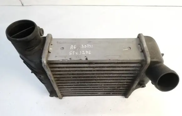 Audi A6 S6 C6 4F Intercooler radiator