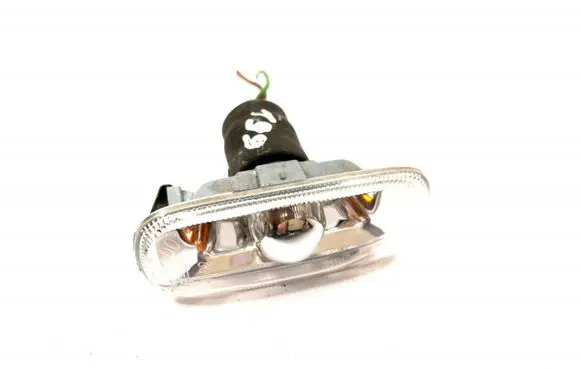 Audi A4 S4 B7 8E 8H Front fender indicator light 8E0949127