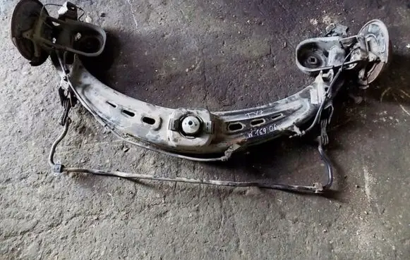 Mercedes-Benz A W169 Rear beam 