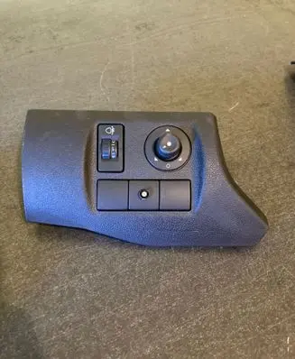 Citroen Berlingo Wing mirror switch 9680907377 04157T06 63110340