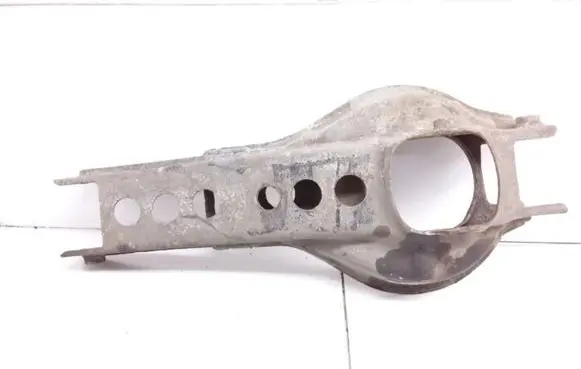Volvo V70 Rear upper control arm/wishbone