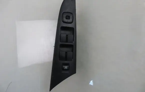 Mazda 3 I Electric window control switch 03123000BP4L