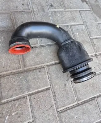 Volvo XC60 Intercooler hose/pipe 30757872 10695C D36ZC