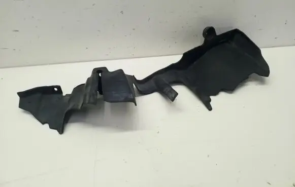 Chrysler Town u0026 Country V Intercooler air guide/duct channel 55111465AA