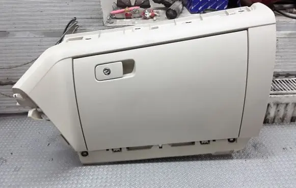 Glove box set