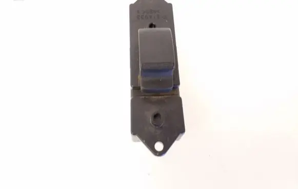 Mitsubishi Grandis Electric window control switch 8608A022 515141