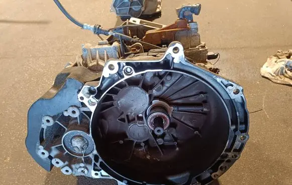 Land Rover Evoque I Manual 6 speed gearbox