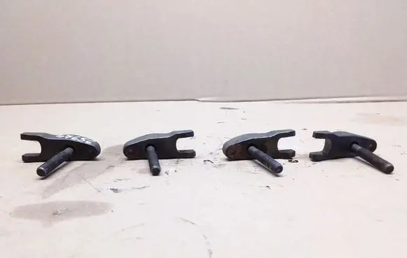 KIA Ceed Fuel Injector clamp holder